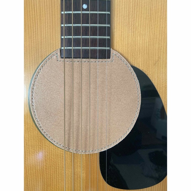 アコースティックギターサウンドホールレザーカバー 楽器のギター(アコースティックギター)の商品写真