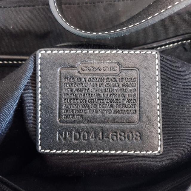 COACH - コーチ ショルダーバッグ 6808 黒×白の通販 by ブランディア ...