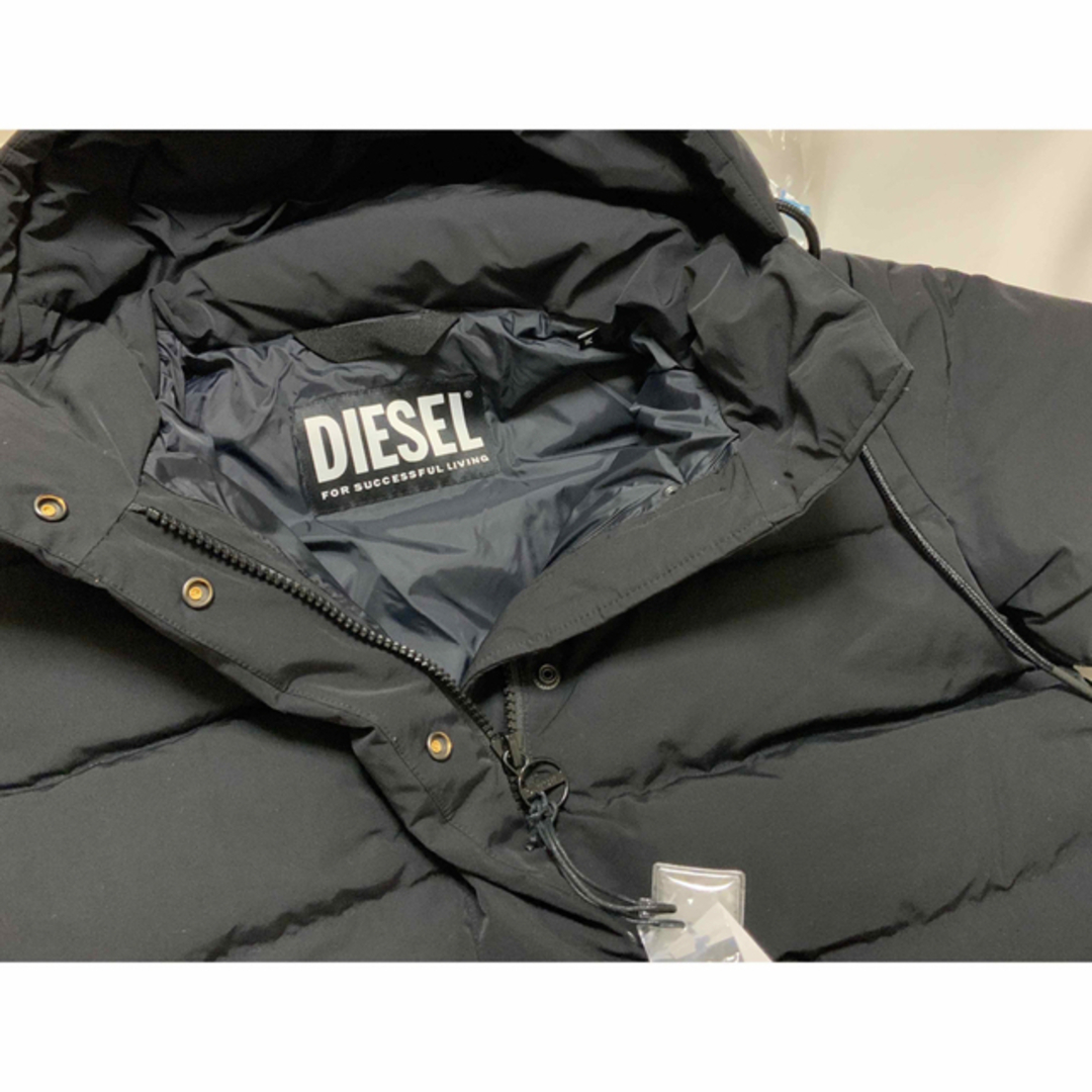 DIESEL(ディーゼル)の洗練されたデザインDIESEL　上質なロングダウンジャケット　オーバーサイズ　L レディースのジャケット/アウター(ダウンジャケット)の商品写真