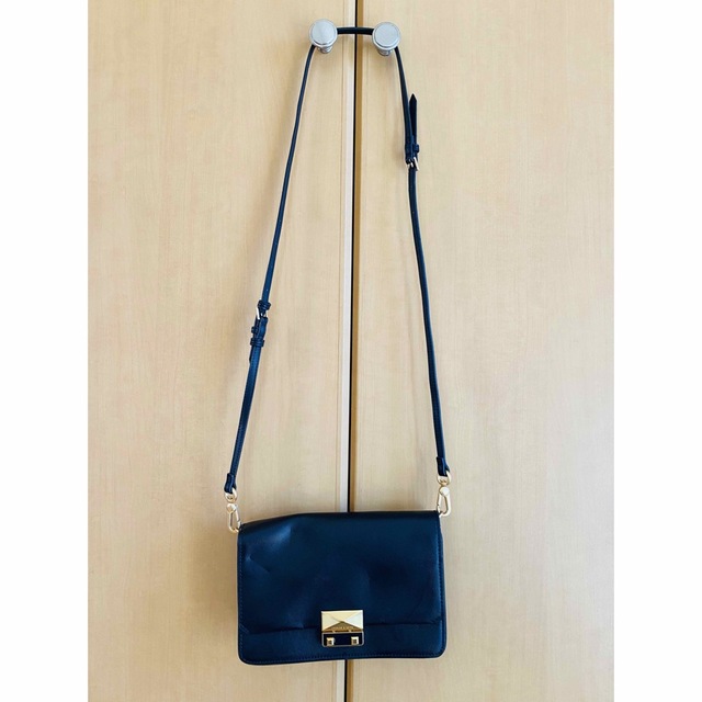 未使用 CHARLES&KEITH チャールズアンドキース ショルダーバッグ 2