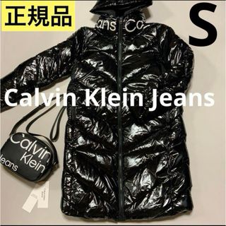 カルバンクライン(Calvin Klein)の洗練されたデザイン　Calvin Klein  ウインタージャケット　S(ダウンジャケット)