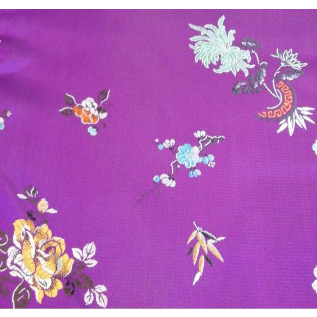 チャイナ布地✿キレイな紫色・100㎝✿ ハンドメイドの素材/材料(生地/糸)の商品写真