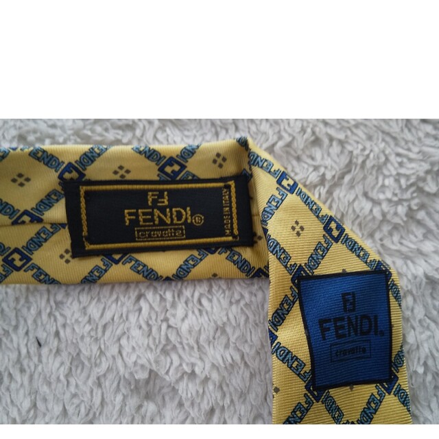 FENDI  ネクタイ メンズのファッション小物(ネクタイ)の商品写真