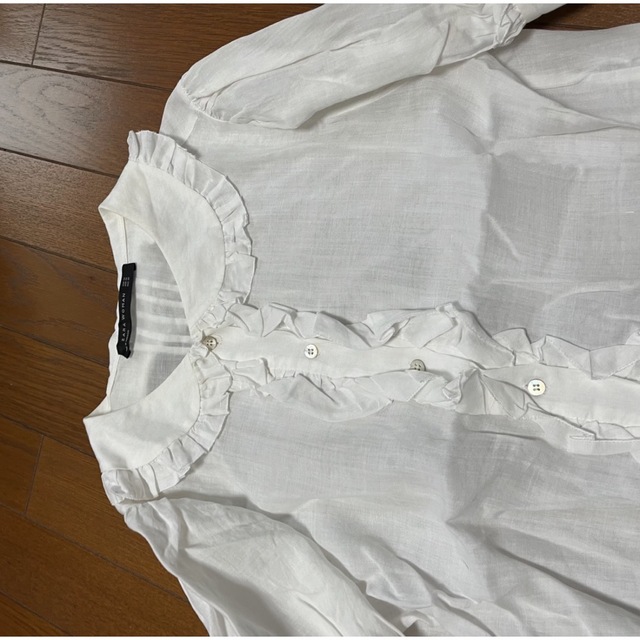ZARA(ザラ)のZARA レース ブラウス 半袖 襟 ホワイト 白 ボタン シャツ ザラ レディースのトップス(シャツ/ブラウス(半袖/袖なし))の商品写真
