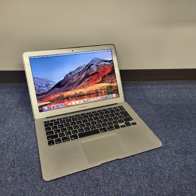 買取格安MacBook Air 13-インチ Core i5 8GB SSD256GBの通販 by