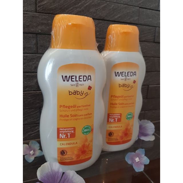 WELEDA(ヴェレダ)の【新品２個セット】ヴェレダ カレンドラ ベビーオイル　200ml コスメ/美容のボディケア(ボディオイル)の商品写真