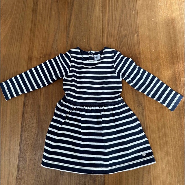 PETIT BATEAU(プチバトー)のプチバトー　petit bateau ワンピース　3ans 95cm キッズ/ベビー/マタニティのキッズ服女の子用(90cm~)(ワンピース)の商品写真