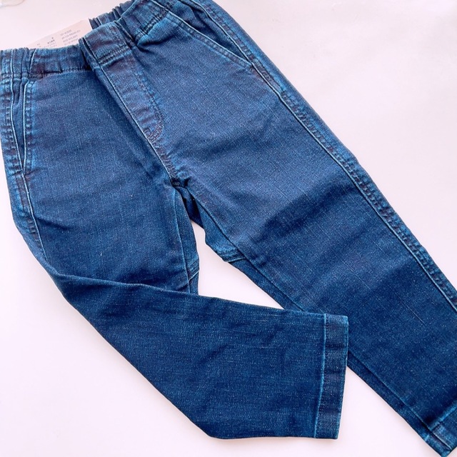 新品未使用タグ付き ユニクロ キッズ ストレッチデニム 110 - キッズ服 新品未使用タグ付き ユニクロ キッズ ストレッチデニム 110 - キッズ服