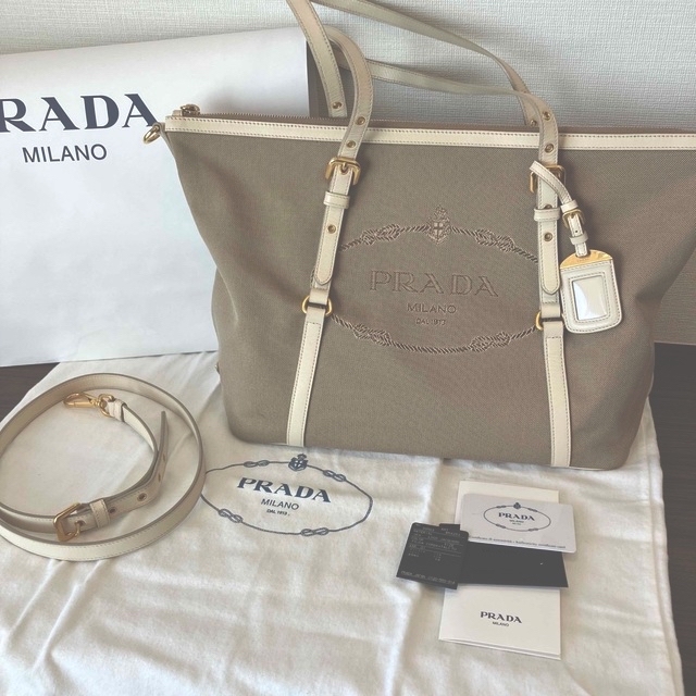 最大5万円OFFクーポン! 専用 PRADA ジャガード ショルダーバッグ 5330