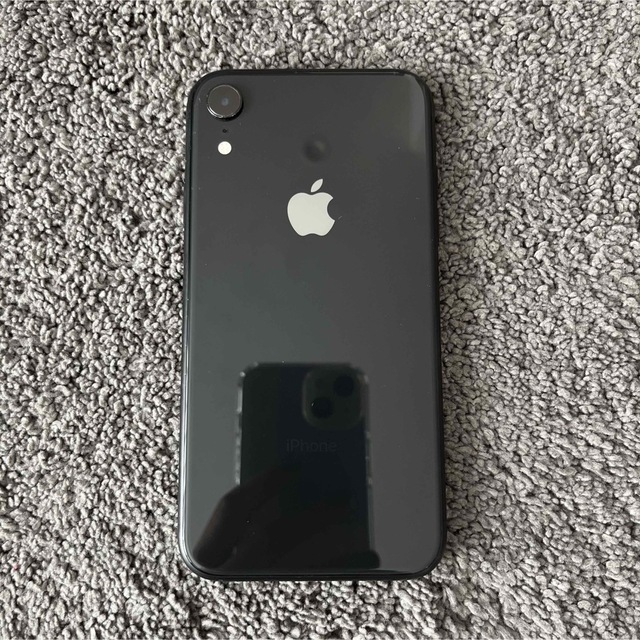 Apple(アップル)のiPhoneXR 128GB ブラック スマホ/家電/カメラのスマートフォン/携帯電話(スマートフォン本体)の商品写真