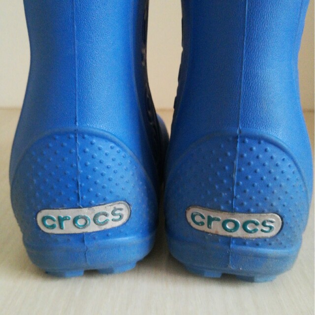 crocs(クロックス)のクロックス　レインブーツ　ハンドルイット　長靴　子供　青 キッズ/ベビー/マタニティのベビー靴/シューズ(~14cm)(長靴/レインシューズ)の商品写真