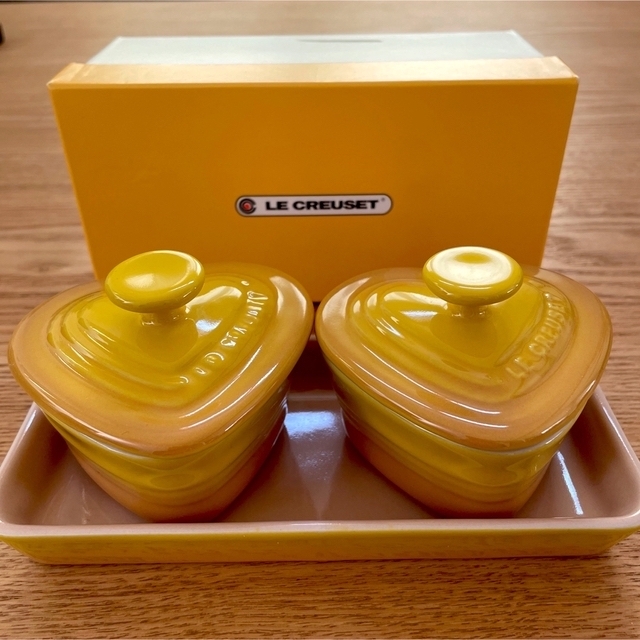 LE CREUSET(ルクルーゼ)の新品 LE CREUSET ルクルーゼ  ハート型 ココット インテリア/住まい/日用品のキッチン/食器(食器)の商品写真