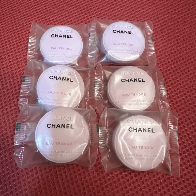 CHANEL(シャネル)のCHANEL バスタブレット コスメ/美容のボディケア(入浴剤/バスソルト)の商品写真