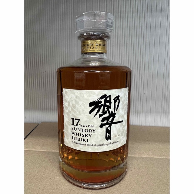 サントリー 響 17年 700ml ゴールドラベル