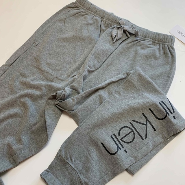 新品】カルバンクライン Tシャツ スウェット セットアップ グレー M