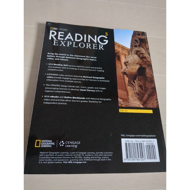 Reading Explorer 5: Student Book Revised エンタメ/ホビーの本(洋書)の商品写真