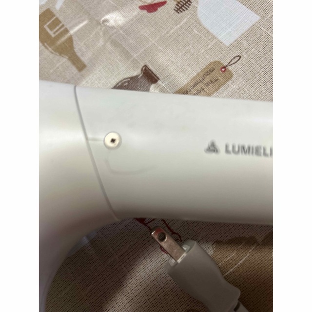 Lumiere Blanc(リュミエールブラン)のヘアビューザー3D plus レプロナイザー スマホ/家電/カメラの美容/健康(ドライヤー)の商品写真