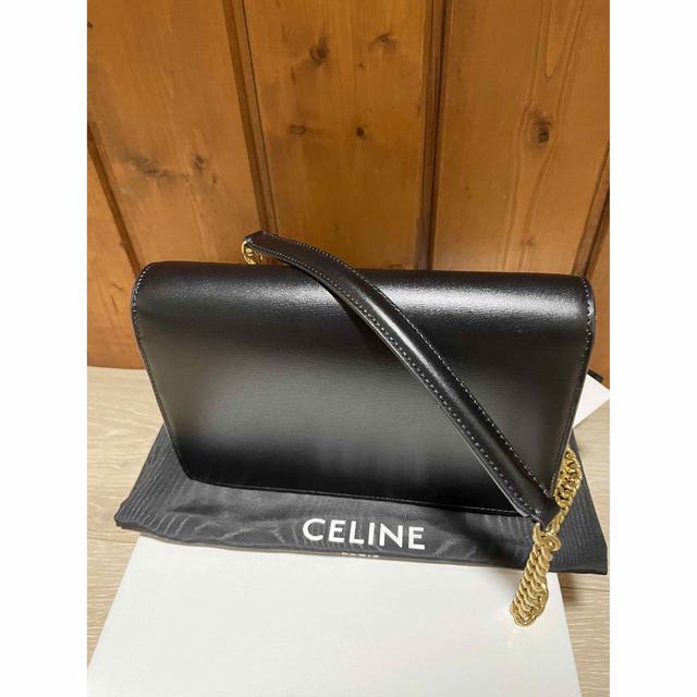 celine(セリーヌ)のセリーヌ　トリオンフ　チェーンウォレット　新品未使用 レディースのバッグ(ショルダーバッグ)の商品写真