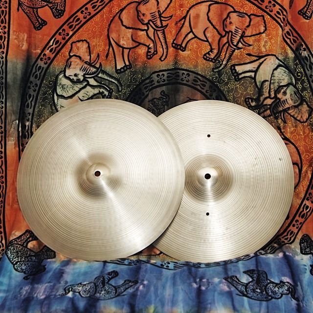 Vintage A Zildjian 70年代の白抜き HiHat 14インチ 楽器のドラム(シンバル)の商品写真