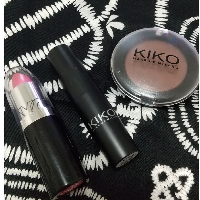 KIKO(キコ)の新品未使用 アイシャドウ、リップ2本セット💄💋KIKO NYC メイクセット コスメ/美容のベースメイク/化粧品(口紅)の商品写真