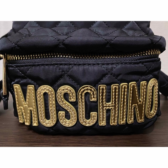 MOSCHINO(モスキーノ)のMOSCHINO モスキーノ キルティングバックパック  レディースのバッグ(リュック/バックパック)の商品写真