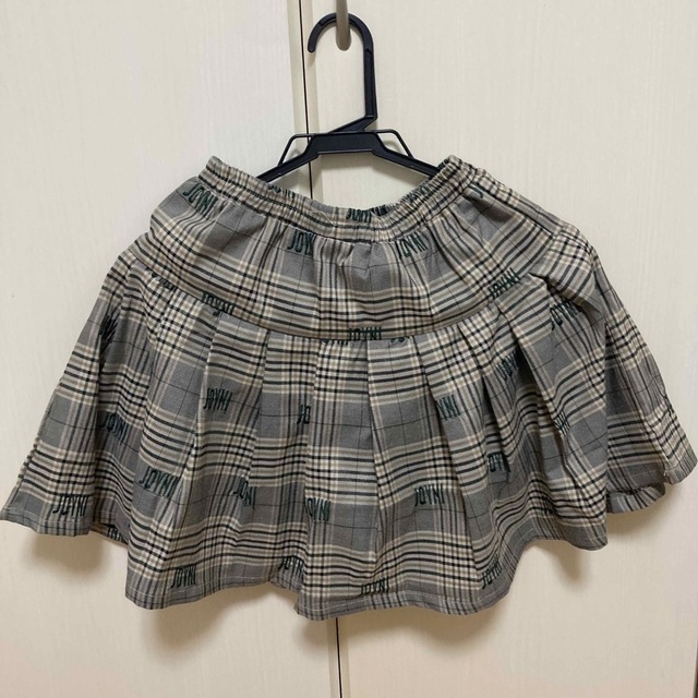 卒業式　小学生　女の子　スーツ上下4点セット キッズ/ベビー/マタニティのキッズ服女の子用(90cm~)(ドレス/フォーマル)の商品写真