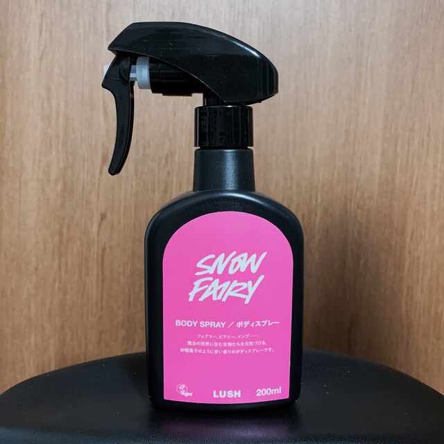 LUSH(ラッシュ)のLUSH SNOW FAIRYボディスプレー コスメ/美容の香水(香水(女性用))の商品写真