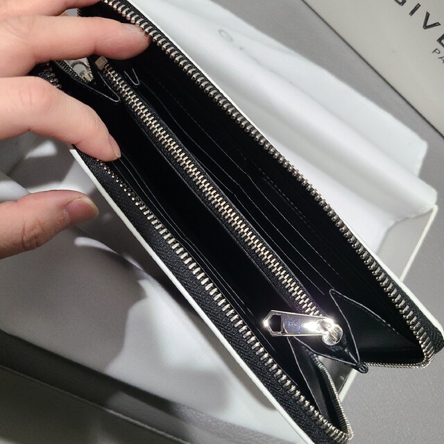 2022年秋冬新作 GIVENCHY 長財布 ラウンドファスナー 004 06J 00JB BB6