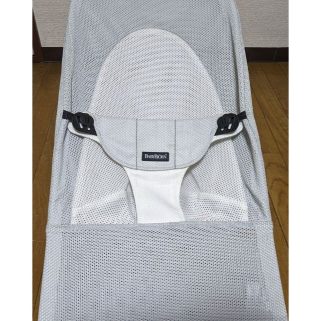 お買い得2023 BABYBJORN - 洗濯済 ベビービョルン バランスソフト Air