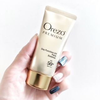 オレゾ(Orezo)のオレゾプレミアムデイファンクションＵＶ　フェイスエッセンス　35g(美容液)