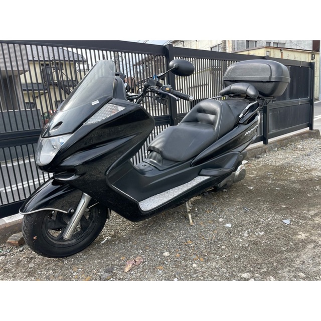 ライトカスタム‼︎【YAMAHA マジェスティ】リアBOX付‼︎ ブラック