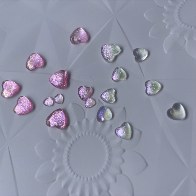ネイルパーツ オーロラ ハート ピンク コスメ/美容のネイル(ネイル用品)の商品写真