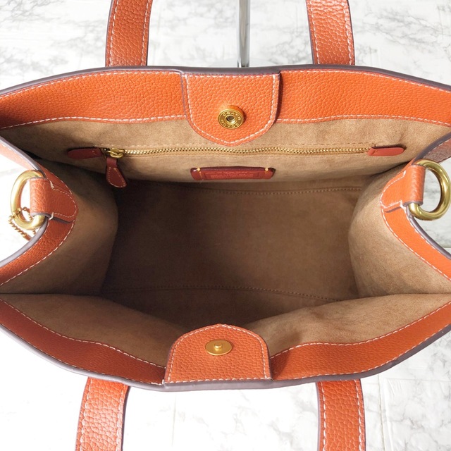 【新品】COACH トートバッグ ハンドバッグ ショルダー 馬車ロゴ 白