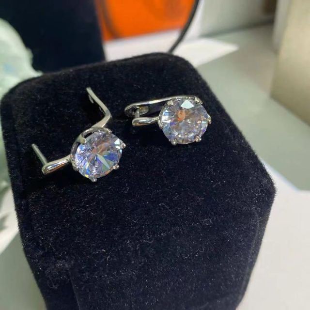 ラウンドカットキュービックジルコニア1cm一粒ダイヤピアス Silver