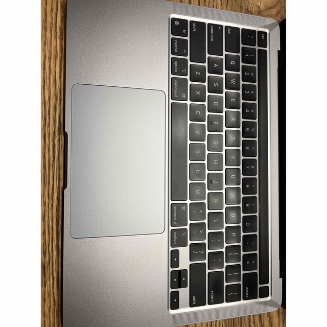 MacBook Pro MXK32J/A ノジマ補償有(キーボード、ハブセット)-
