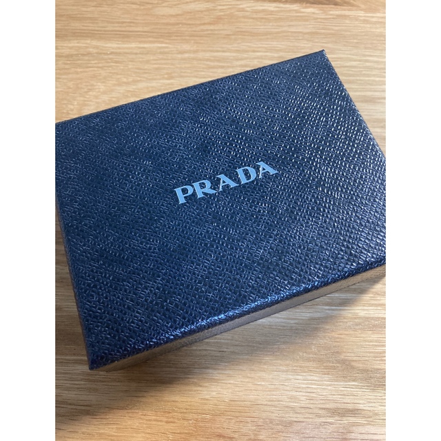 PRADA(プラダ)の【要コメント】プラダ  空箱 レディースのファッション小物(財布)の商品写真