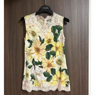 ドルチェ&ガッバーナ(DOLCE&GABBANA) 花柄 トップスの通販 82点