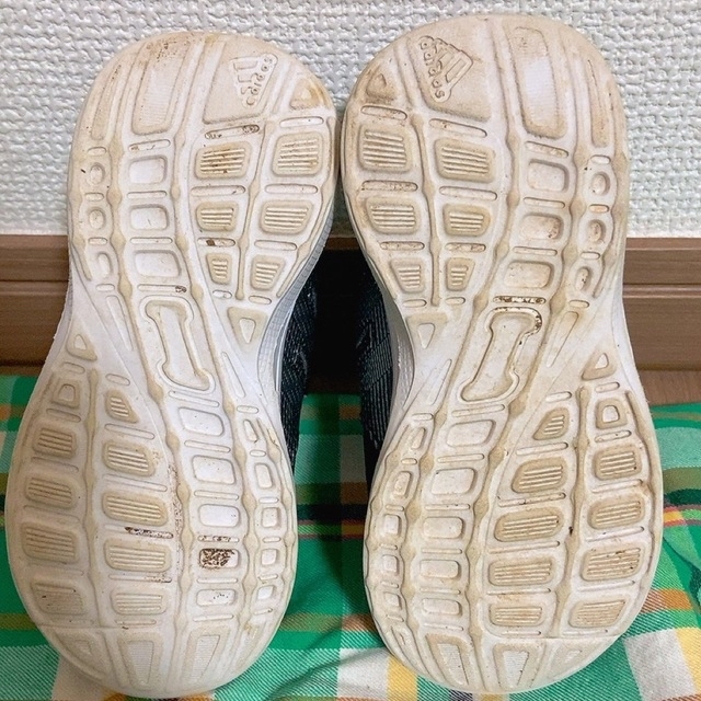 adidas(アディダス)のアディダス　ベビースニーカー　14㎝ キッズ/ベビー/マタニティのベビー靴/シューズ(~14cm)(スニーカー)の商品写真