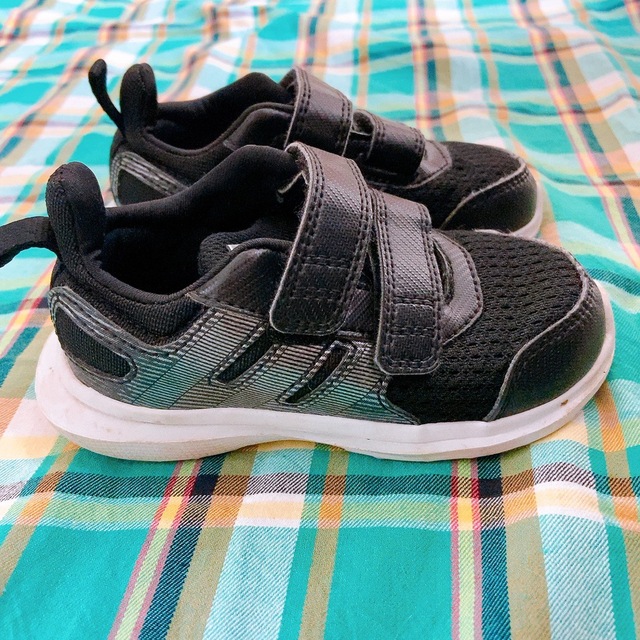 adidas(アディダス)のアディダス　ベビースニーカー　14㎝ キッズ/ベビー/マタニティのベビー靴/シューズ(~14cm)(スニーカー)の商品写真