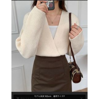 アビトーキョー(ABITOKYO)の新品🌟ABITOKYO ニット カシュクールニットプルオーバー アイボリー(ニット/セーター)