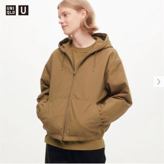 【UNIQLO】ブラック　フーデッドジップアップブルゾン　新品　完売