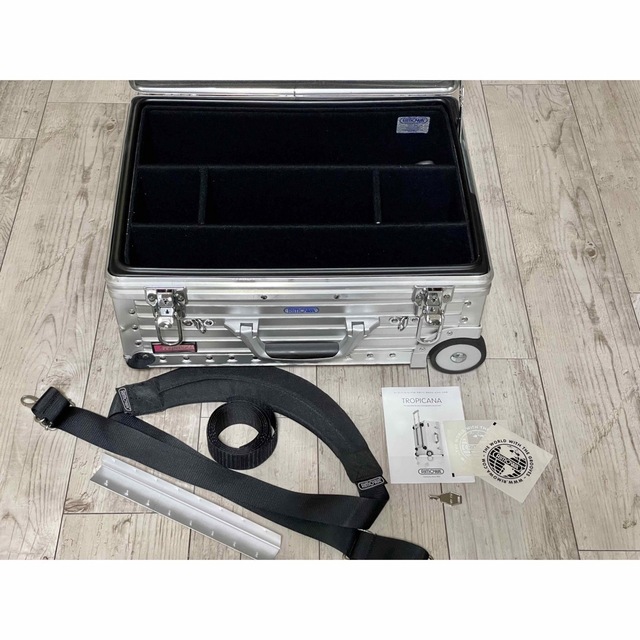 RIMOWA - 機内持込み可 RIMOWA 小さいトロピカーナ 23L 370.07の RIMOWA - 機内持込み可 RIMOWA 小さいトロピカーナ 23L 370.07の