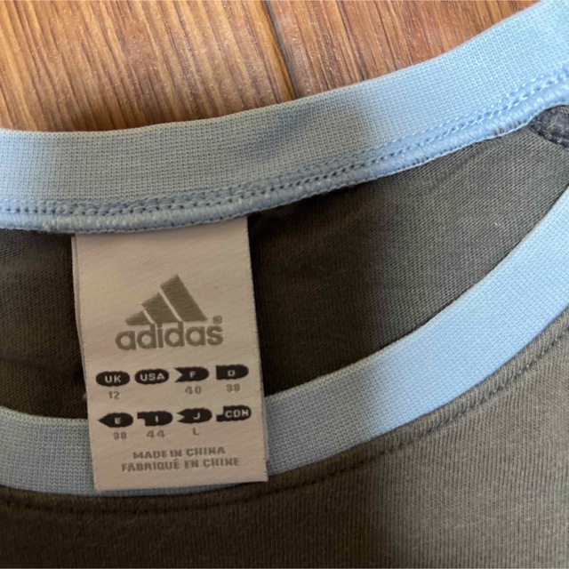 adidas(アディダス)のまとめ割引中　adidas Tシャツ レディースのトップス(Tシャツ(半袖/袖なし))の商品写真