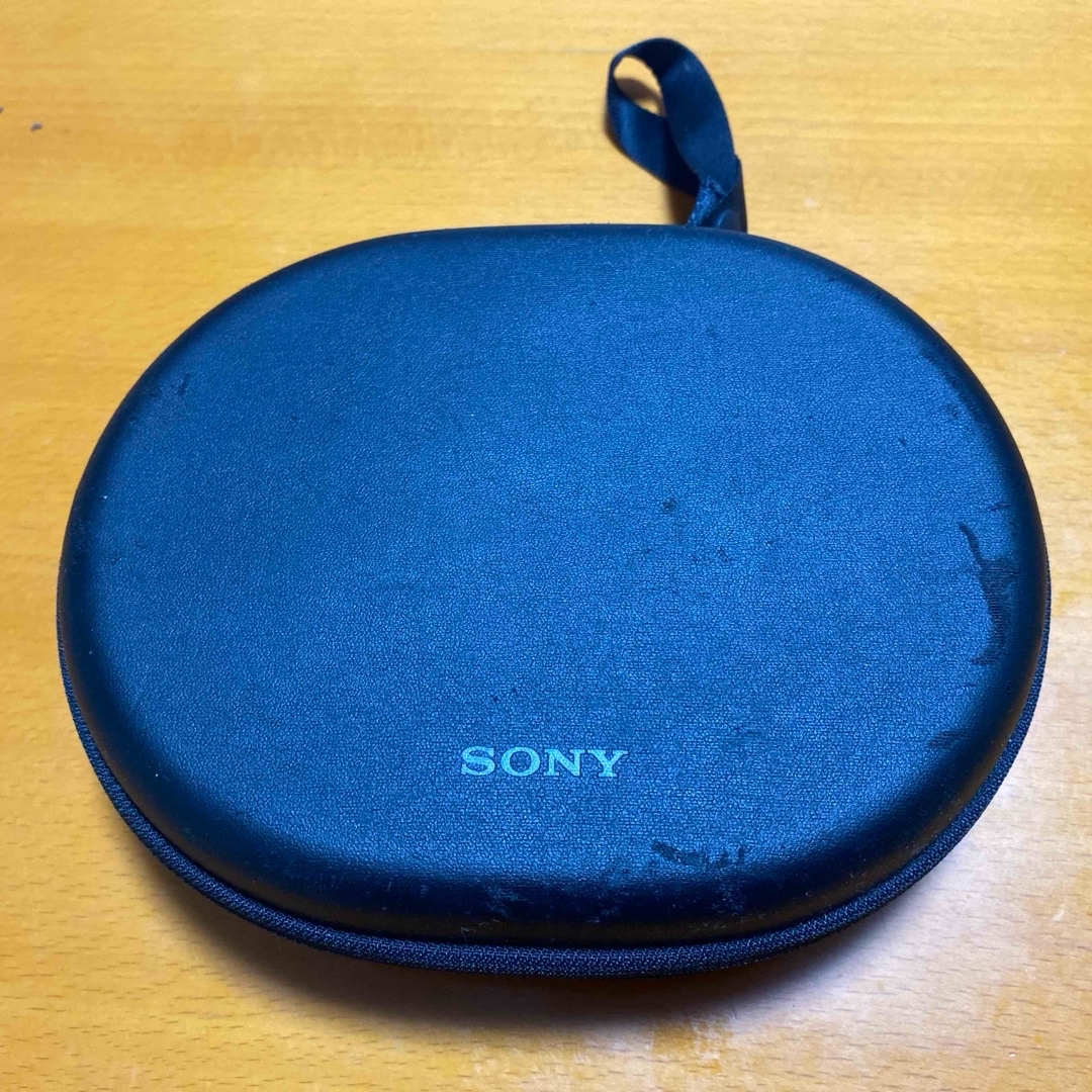 SONY(ソニー)のSONY WH-1000XM2 スマホ/家電/カメラのオーディオ機器(ヘッドフォン/イヤフォン)の商品写真