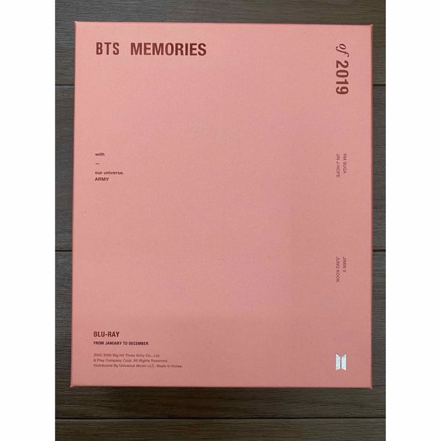 防弾少年団(BTS)(ボウダンショウネンダン)のBTS Memories メモリーズ　2019 Blu-ray フォト有り字幕付 エンタメ/ホビーのDVD/ブルーレイ(アイドル)の商品写真