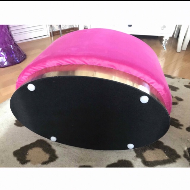 楕円スツール Vivid Pink × Gold インテリア/住まい/日用品の椅子/チェア(スツール)の商品写真