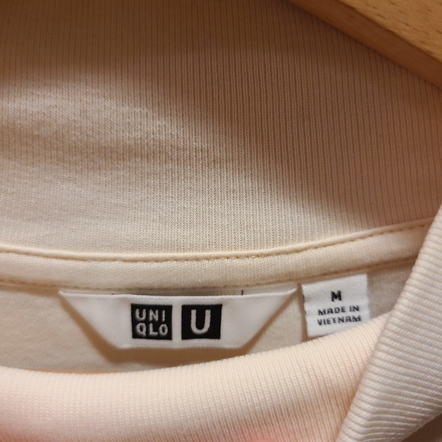 UNIQLO(ユニクロ)のユニクロユー　モックネックプルオーバー　オフホワイト メンズのトップス(Tシャツ/カットソー(七分/長袖))の商品写真