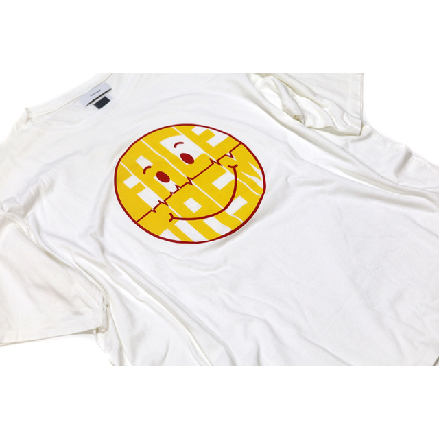 FACETASM(ファセッタズム)のFACETASM ST COMPANY 別注 ビッグシルエットスマイル白Tシャツ メンズのトップス(Tシャツ/カットソー(半袖/袖なし))の商品写真