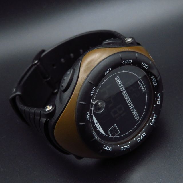 SUUNTO(スント)のSUUNTO VECTOR スント ベクター ブラック ブラウン メンズの時計(腕時計(デジタル))の商品写真