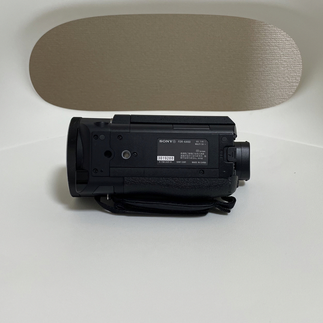 SONY(ソニー)の【Sony】4kビデオカメラ　fdr-ax60  スマホ/家電/カメラのカメラ(ビデオカメラ)の商品写真